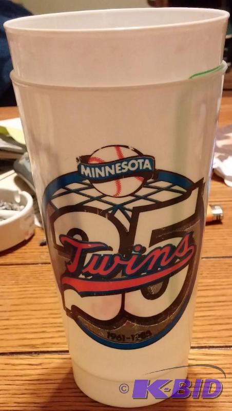 2-Plastiic Collectors Cup-1986 Schedule-Twins...