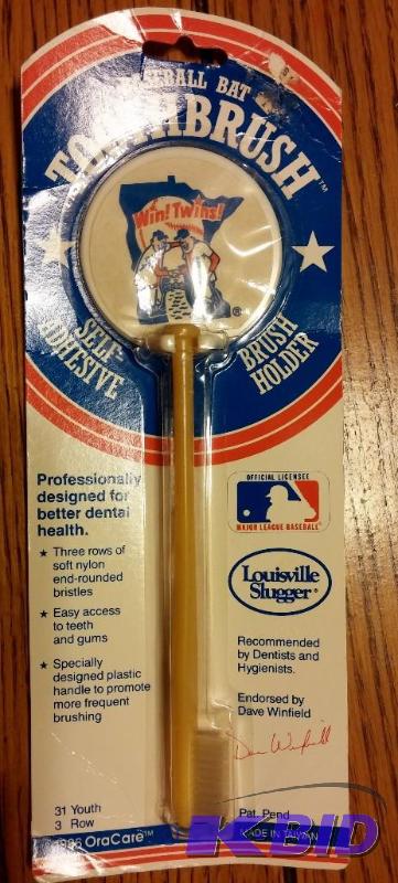 1986 Dave Winfield Bat toothbrush with hanger...