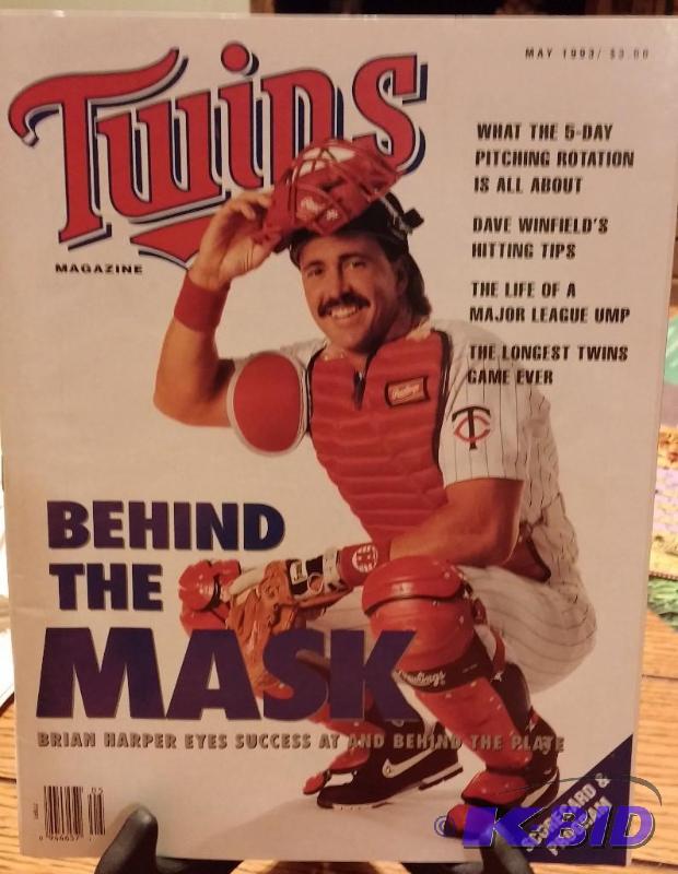 1993 May Minnesota Twins Magazine-Harper...