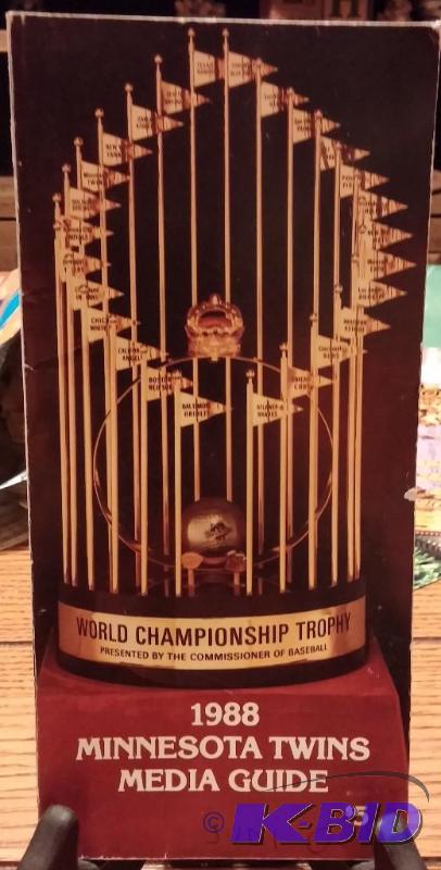 1988 Minnesota Twins Media Guides...