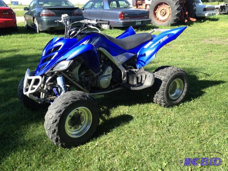 lot 2 image: 2006 Yamaha Raptor 700