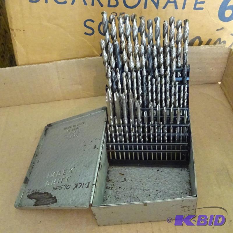 lot 117 image: Drill bit set...