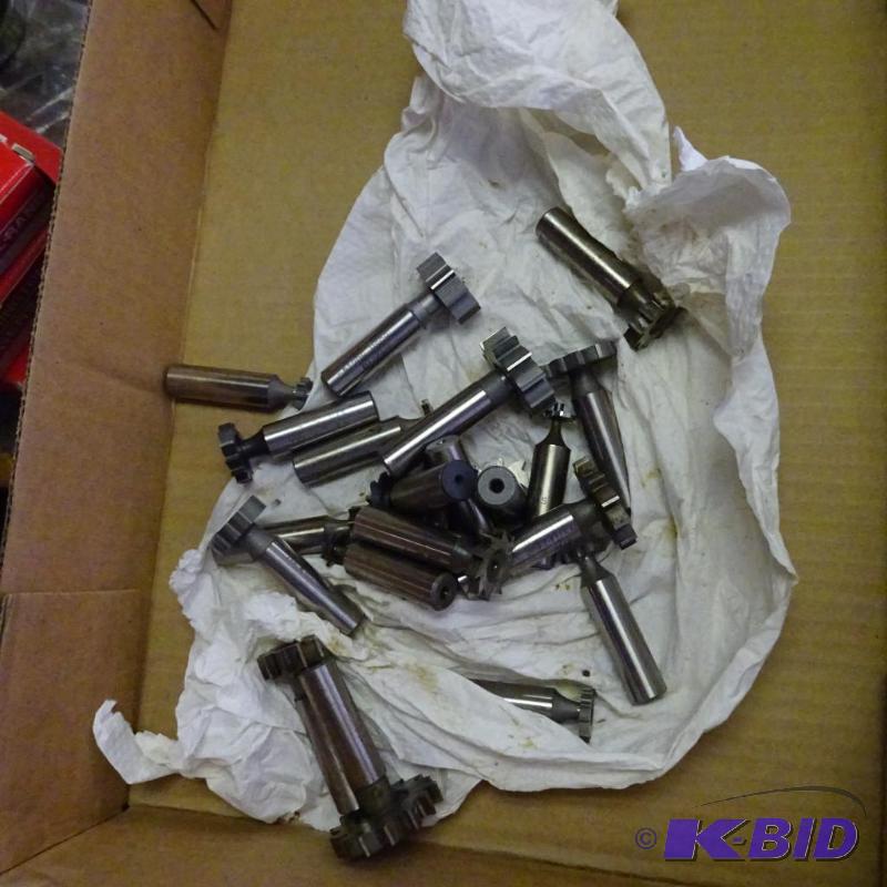 lot 187 image: Misc New rotary mills...