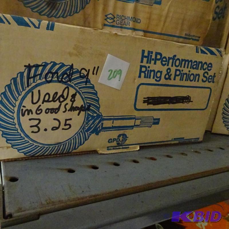 lot 209 image: Ford 9" ring and pinion set used 3.25...