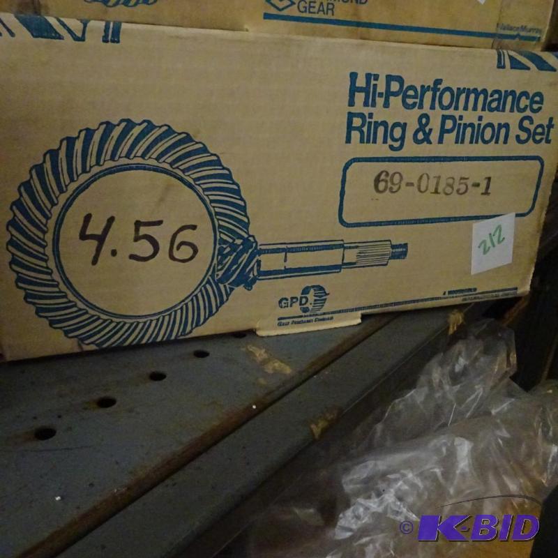 lot 212 image: Ring and pinion set 4.56...