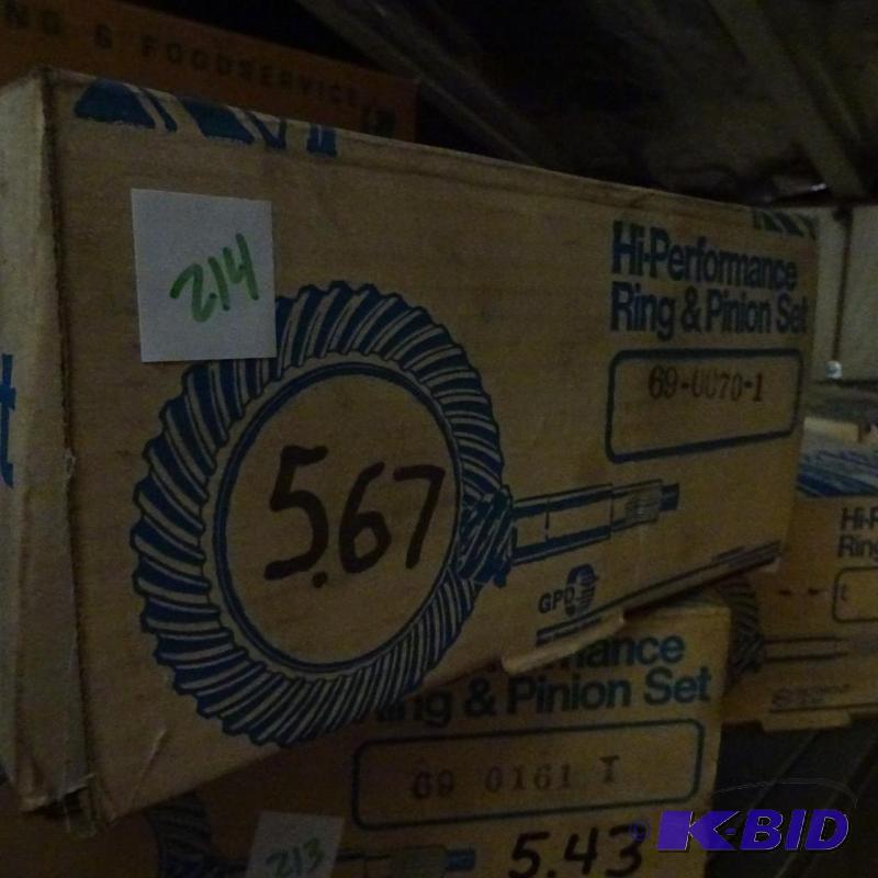 lot 214 image: Ring and pinion set 5.67...