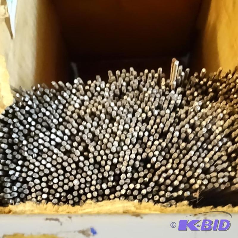 lot 314 image: very small welding rods...