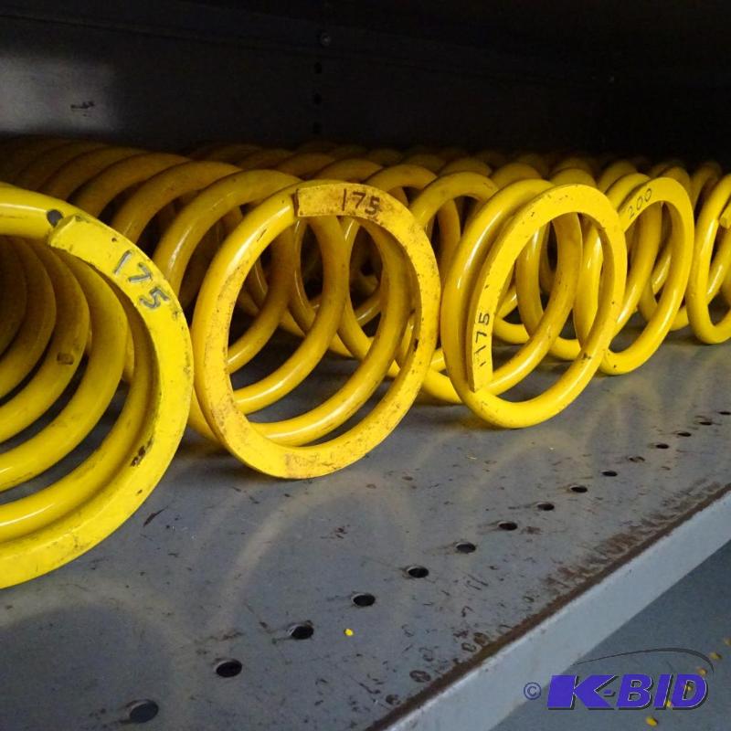 lot 423 image: misc coil suspension springs -7...