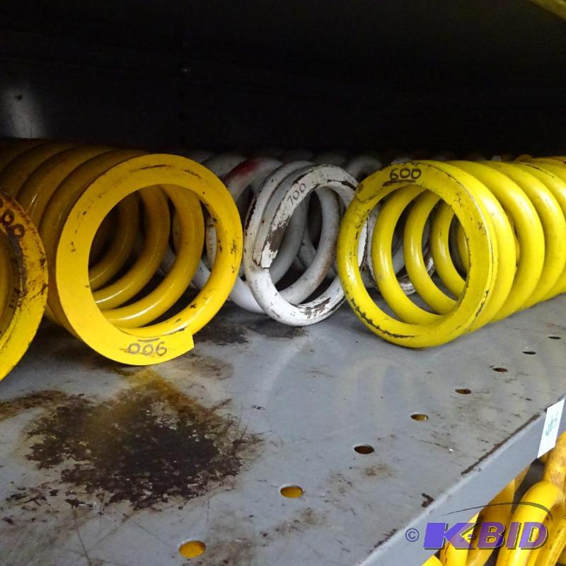 lot 425 image: misc coil suspension springs -8...