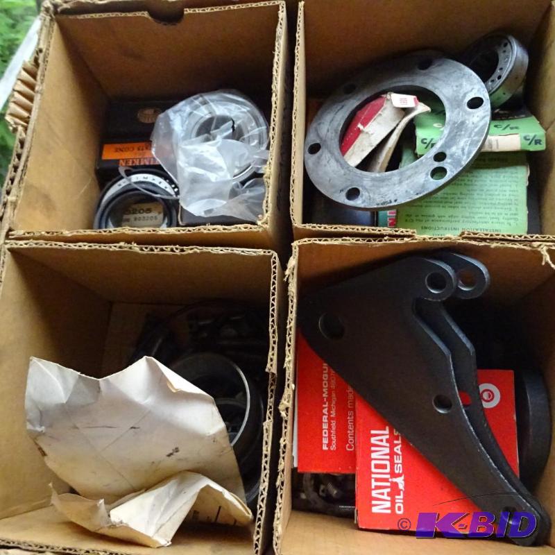 lot 429 image: center section parts...