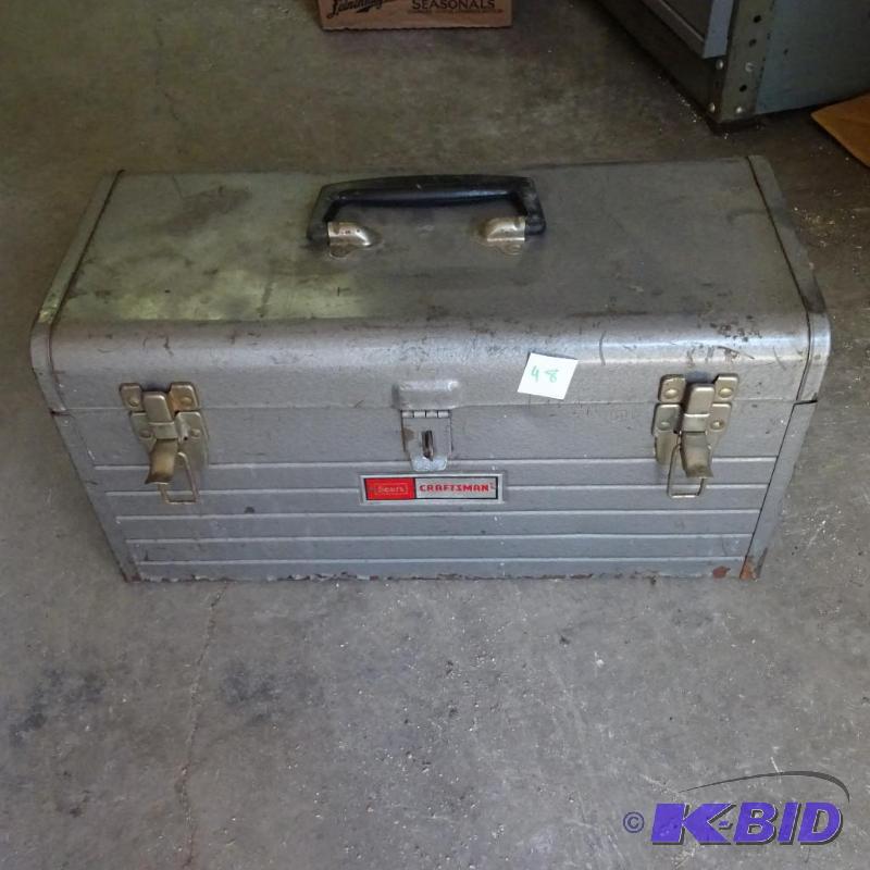 lot 48 image: Craftsman toolbox...
