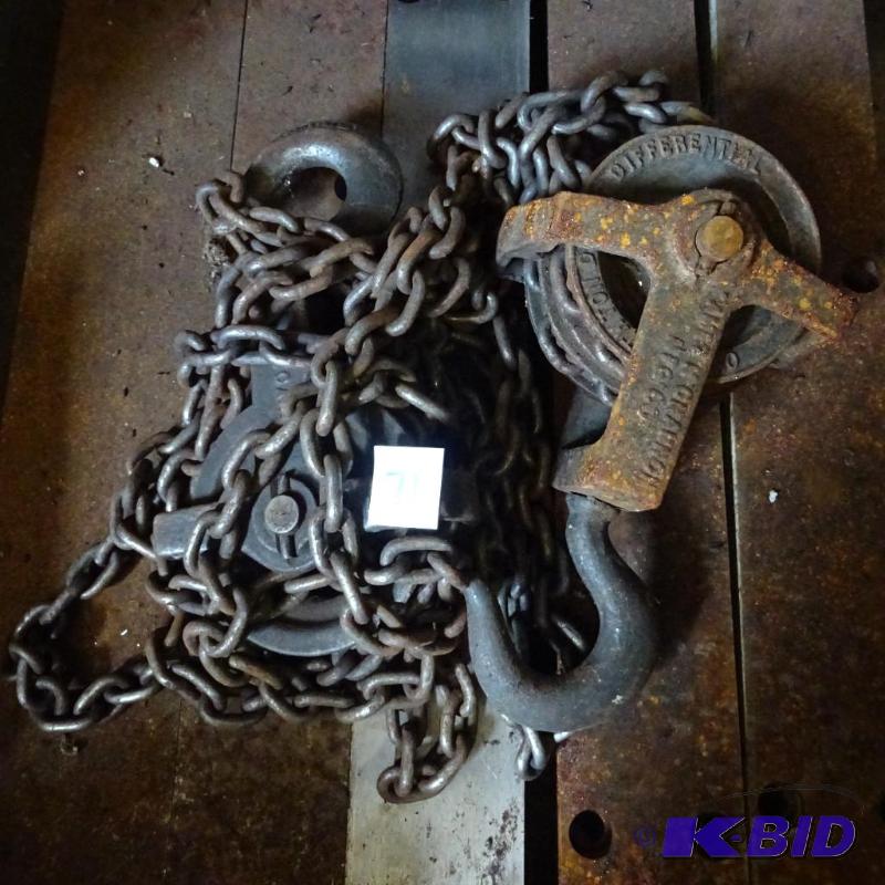 lot 71 image: chain hoist...
