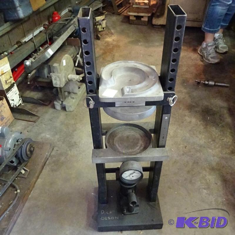 lot 76 image: Automatic coil spring tester compressor...