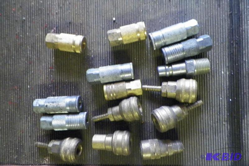 lot 2035 image: Lot of 15 Used Air Hose Connectors