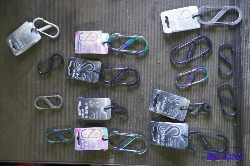 lot 2036 image: Lot of 15 Nite Ize S-Biners