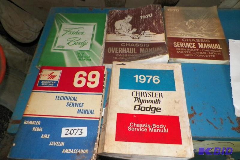 lot 2073 image: Lot of 5 Technical Books