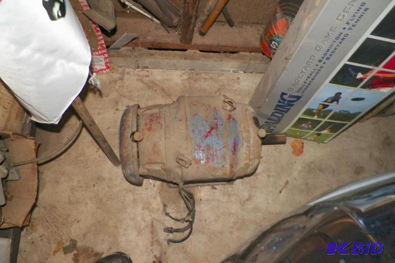 lot 2080 image: 5 HP Motor