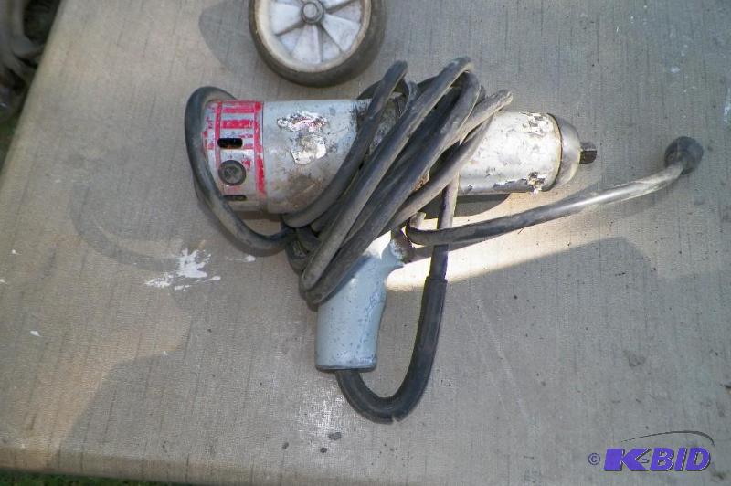 lot 2097 image: 12 inch Sioux Impact Wrench model 330
