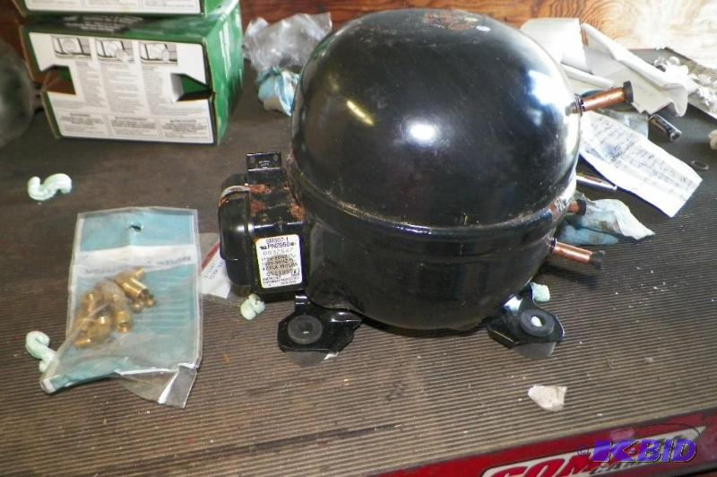 lot 2102 image: White Industries 16011-SP Compressor 115 w instal kit