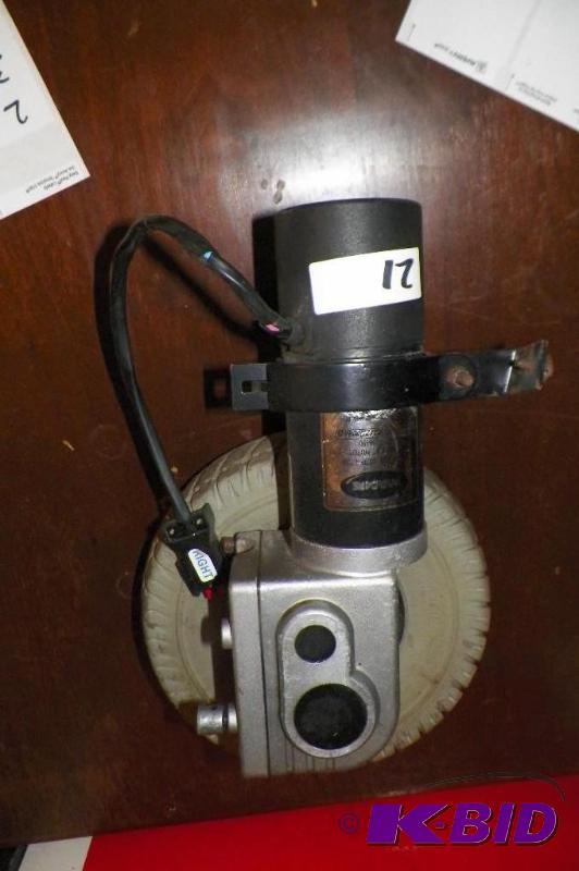 lot 21 image: Invacare RT Right Motor Not Tested