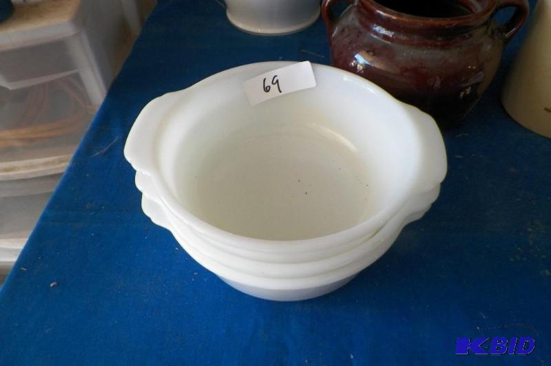 lot 69 image: 3 Fire King 8 Bowls