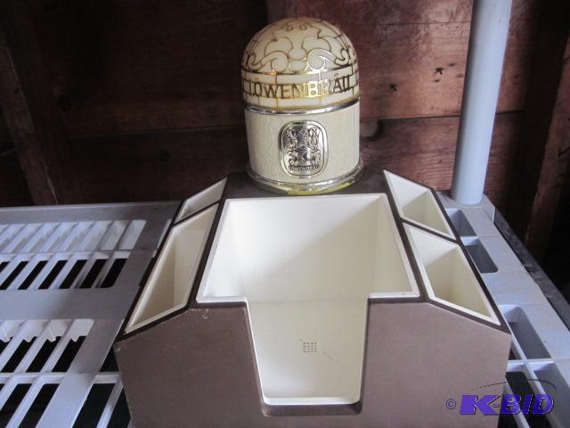 lot 101 image: Rare vintage Lowenbrau light up desk caddy....
