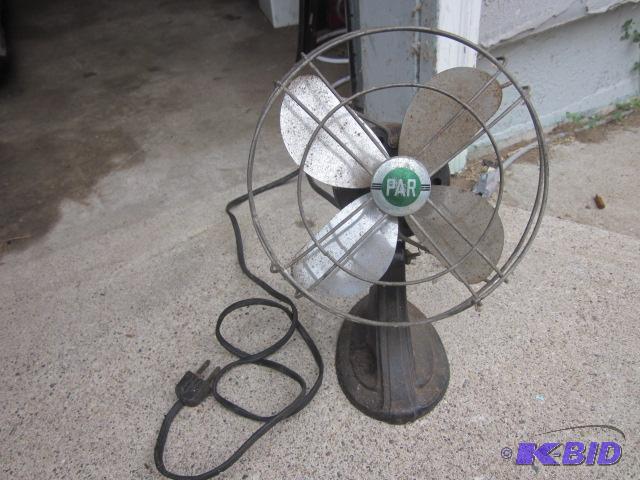 lot 117 image: Vintage Par cast iron base fan, works and in ...