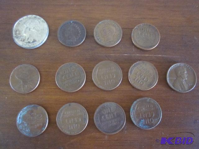 lot 12 image: Mixed lot of US coins, including Wheat Pennie...