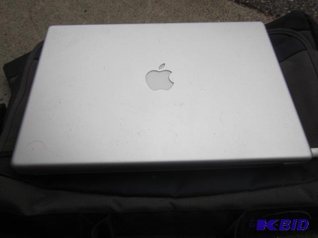 lot 133 image: Apple Power Book G4 laptop, doesnt power up,...