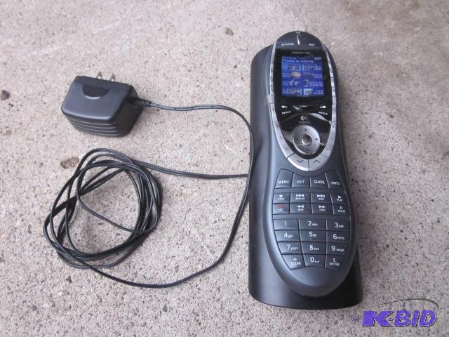 lot 138 image: Logitech Harmony 880 activities remote contro...