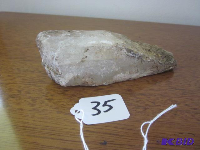 lot 35 image: Large Quartz rock....
