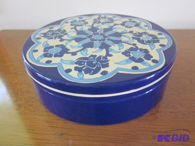 lot 56 image: Highly collectible Neuhaus heavy enameled and...