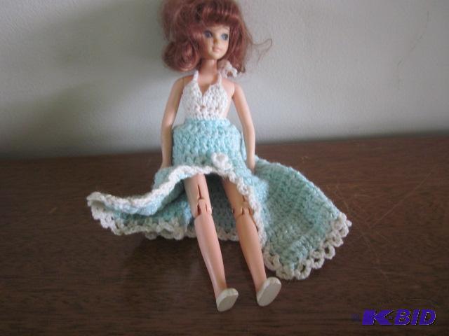 lot 59 image: Small vintage doll....