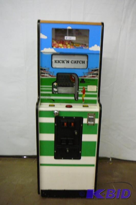 Kickn&nbspcatch &nbsparcade game model # 5...