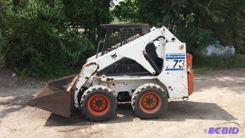 lot 4 image: 773 Bobcat Skid Steer