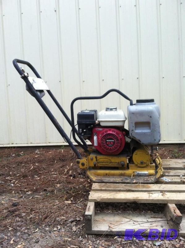 lot 55 image: plate compactor HD northstar brand.