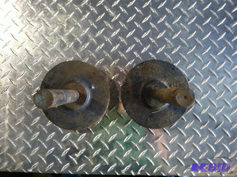 lot 64 image: Snow Plow Feet (new)
