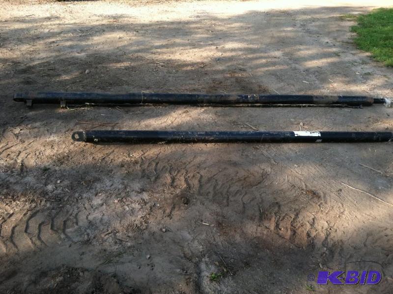 lot 70 image: Excavator Hydrauic cylinders. BRAND NEW  We believe these are to operate the stick portion of ex.