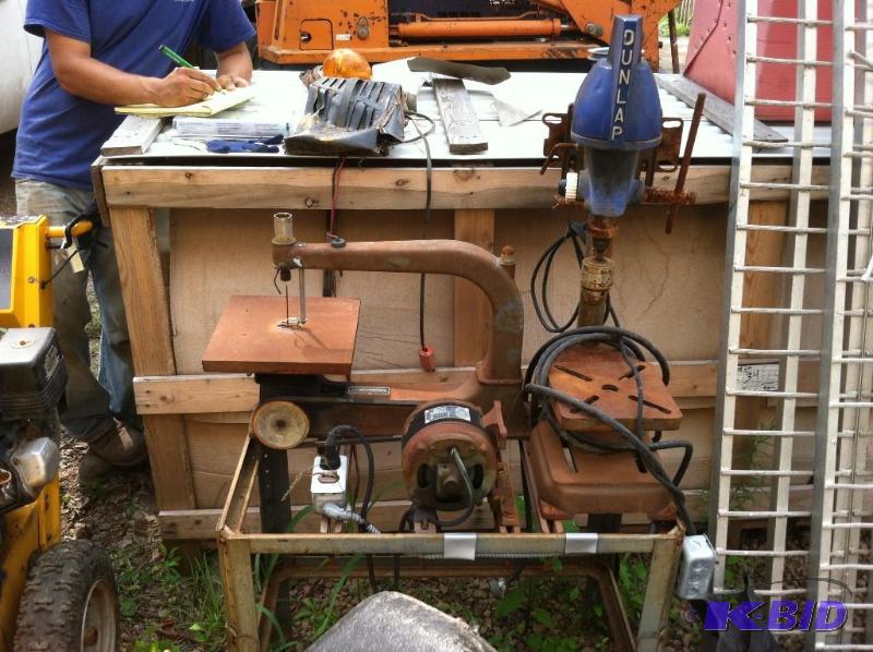 lot 72 image: Drill PressScroll Saw