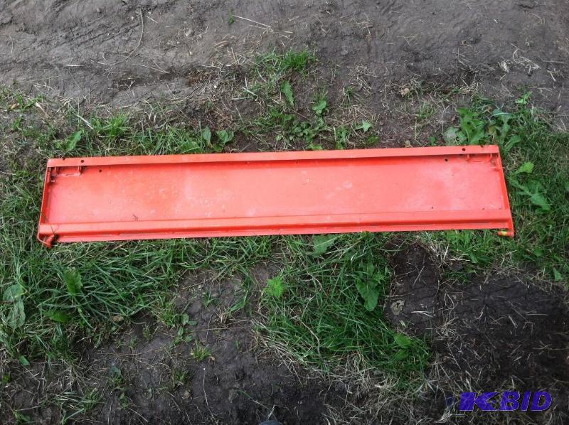 lot 85 image: Kubota tailgate utility vehicle new