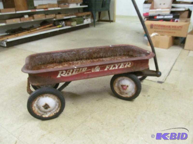lot 102 image: Wagon