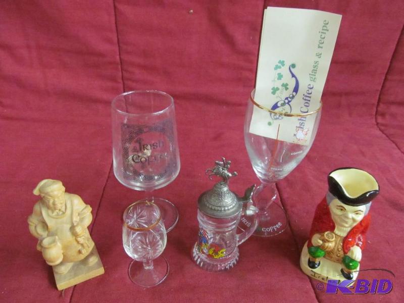lot 131 image: Figures