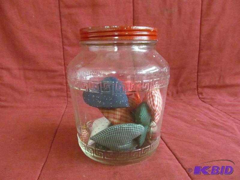 lot 173 image: Jar