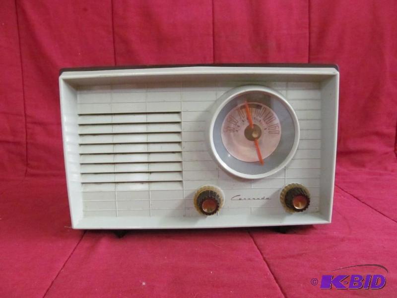 lot 190 image: Radio