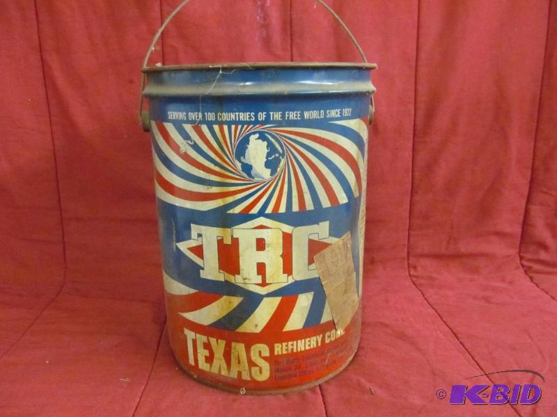 lot 192 image: Can