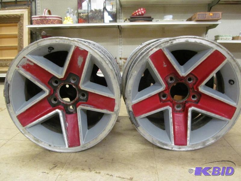 lot 196 image: Wheels