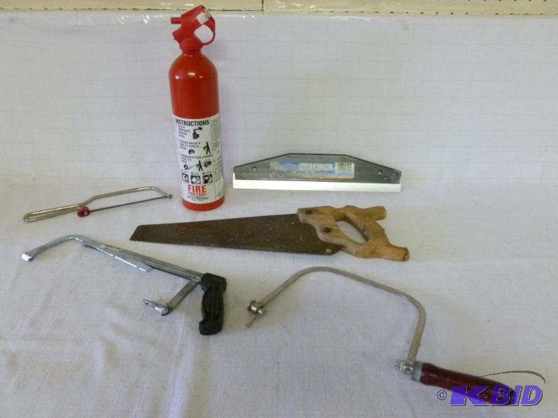 lot 153 image: This lot consists of a dry chemical fire exti...