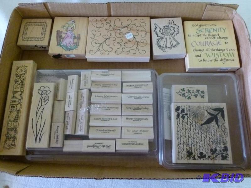 lot 174 image: Large lot of thirty-three wood bodied and rub...