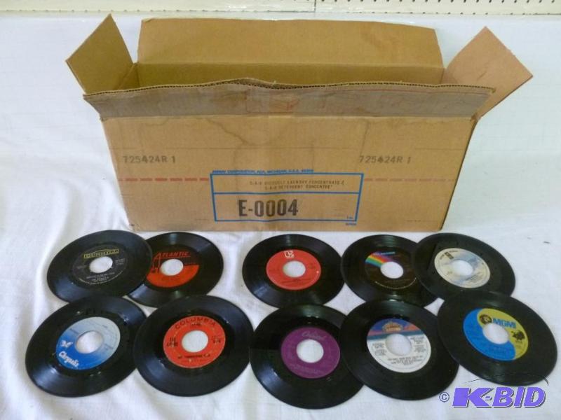 lot 198 image: Huge lot of 200 collectible 45s records, se...