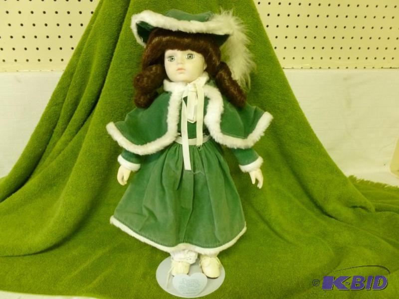 lot 30 image: Beautiful large Precious Moments porcelain do...
